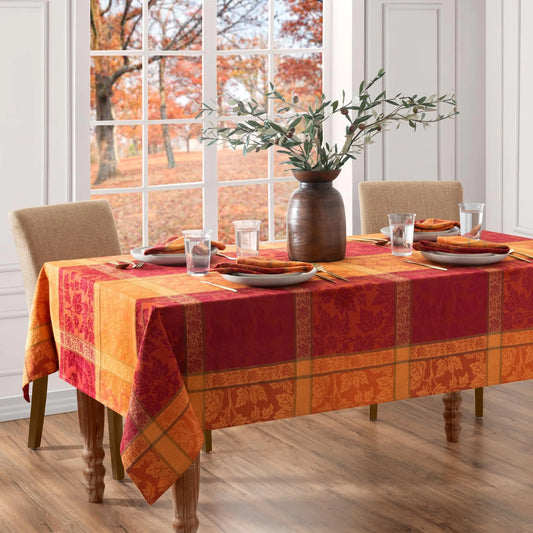 Maplewood Jacquard Tablecloth – Harvest Collection