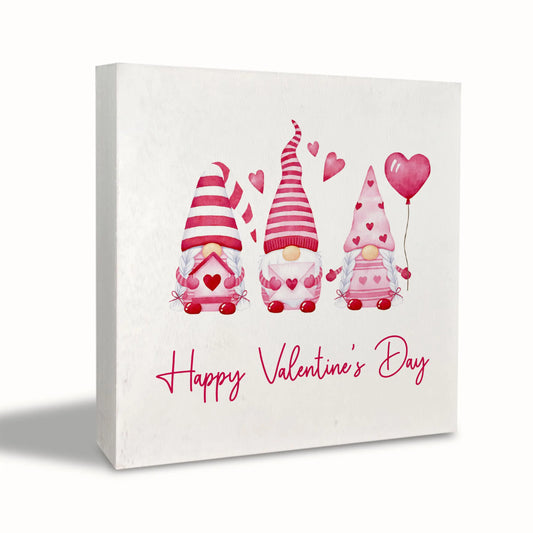 Gnome Valentines Day Desk Decor