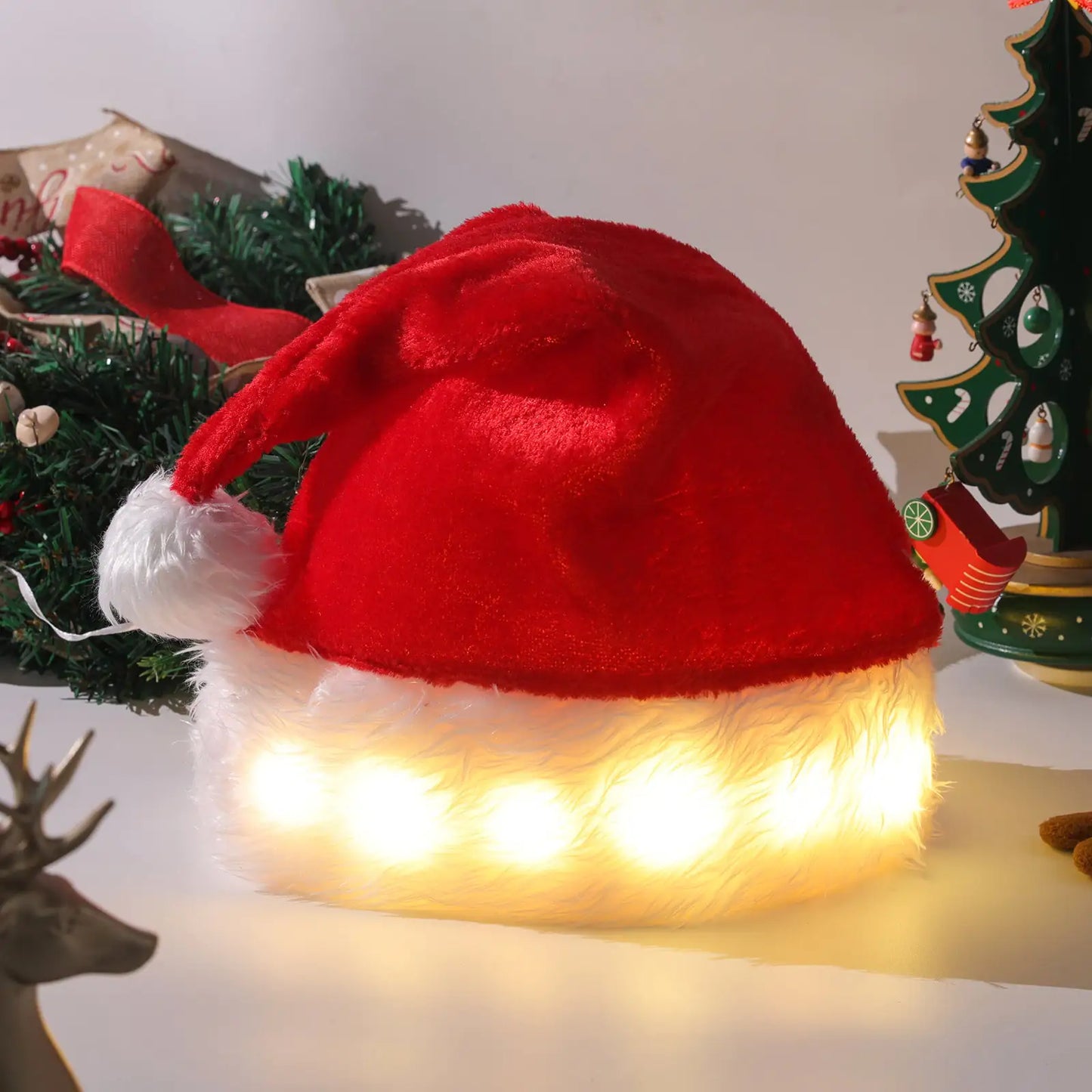 Light-Up Plush Santa Hat – LED Christmas Party Hat with Twinkling Lights