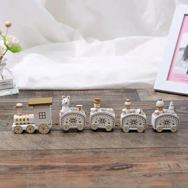 Christmas Wooden Train Ornament – Festive Holiday Décor